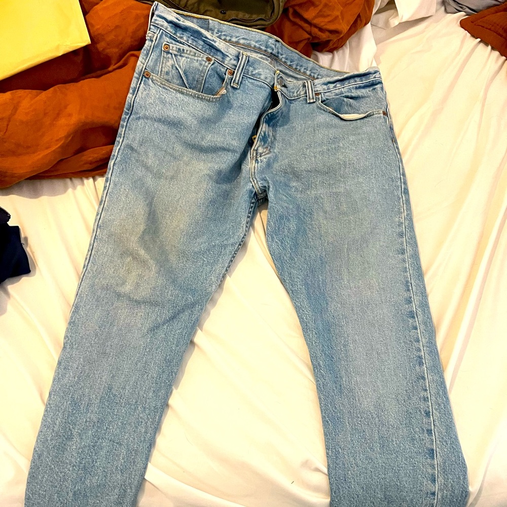 Levi's 512 36x29 used but in good shape.